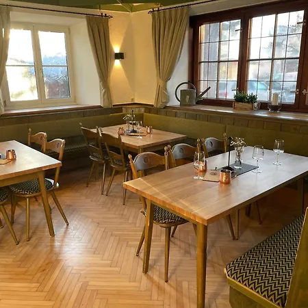 بيت ريفي Landgasthof Zum Schwanen