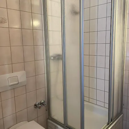 Landgasthof Zum Schwanen بيت ريفي *
